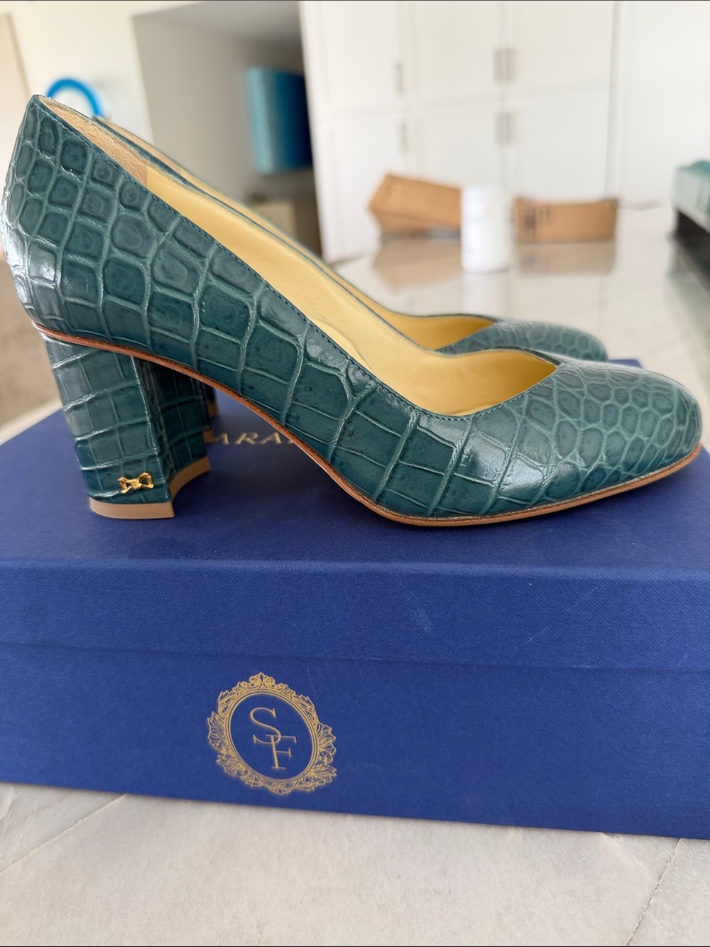 Sarah Flint Hunter Green Croc-Embossed Round Toe Pumps